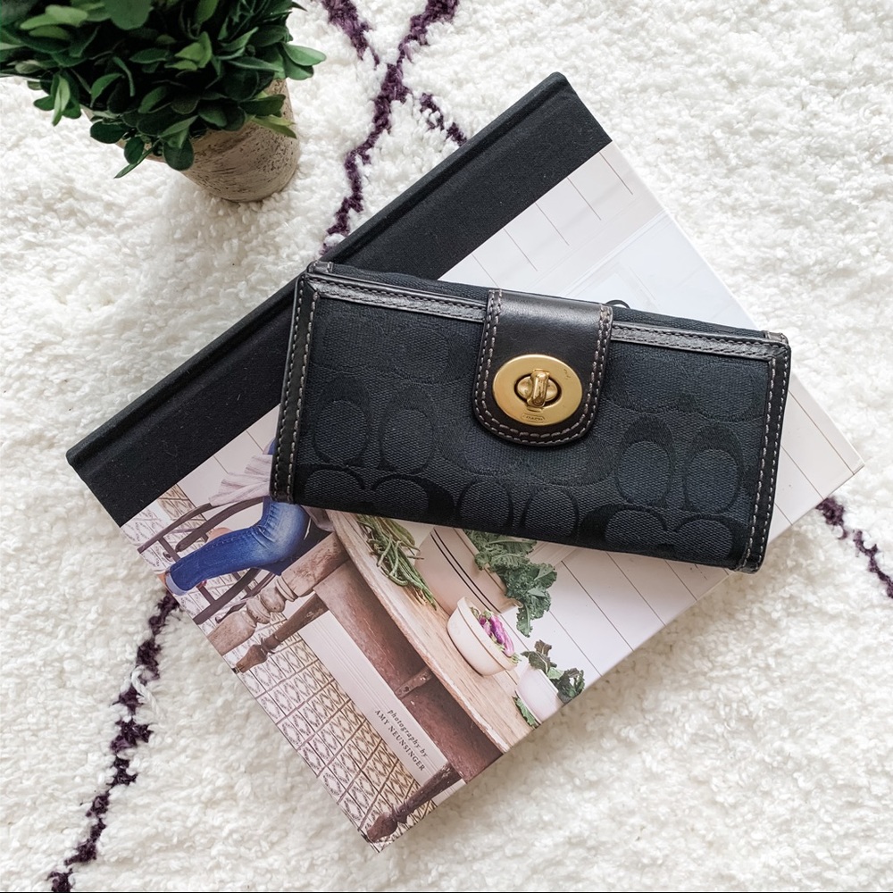 COACH Signature Turnlock Slim Envelope Wallet